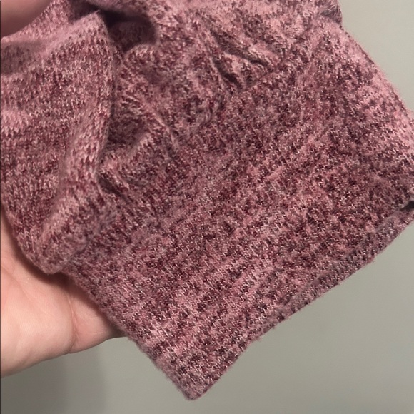 Chic Burgundy Women's Blouse - Picture 8 of 14